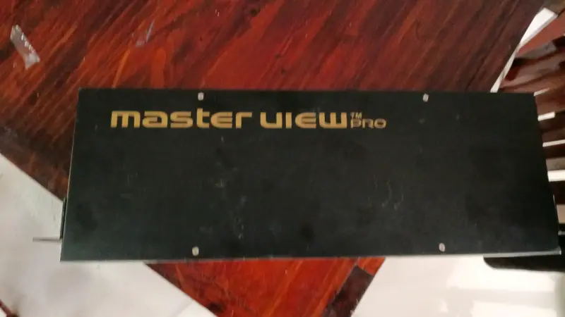 Switch KVM Aten Master View Pro 8 Puertos - 1