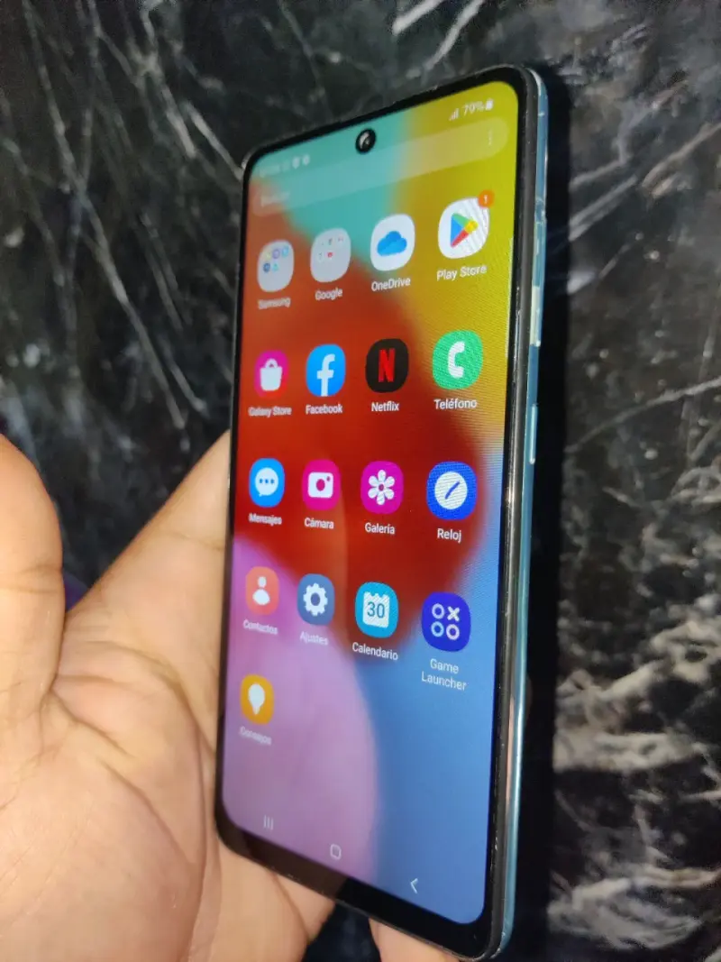 Smartphone Samsung Galaxy A51 en buen estado - 2