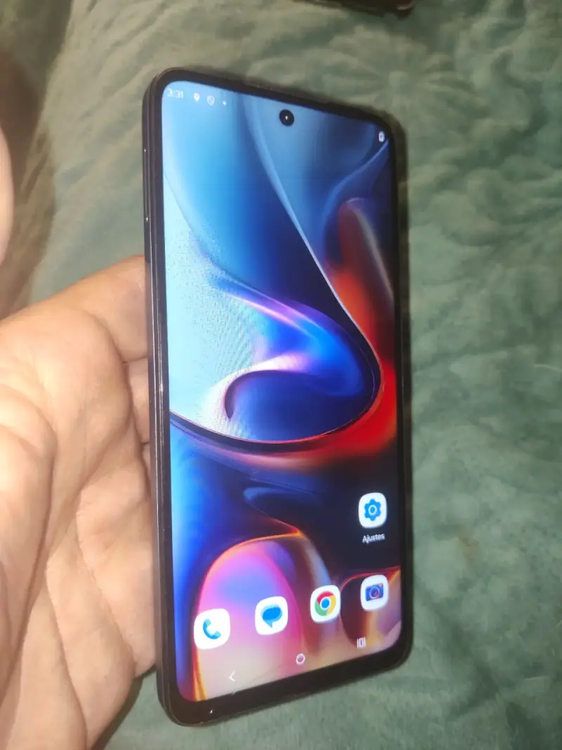 Motorola E15 - 3