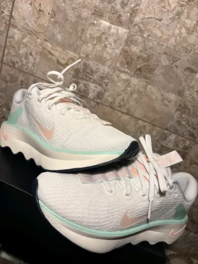 Zapatillas deportivas blancas Nike - miniatura 3
