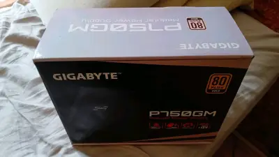 Fuente Modular Gigabyte P750GM 750W 80 Plu - miniatura 2