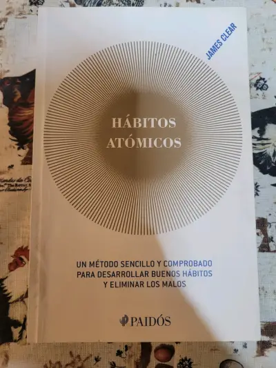 Libro Hábitos Atómicos de James Clear - miniatura 1