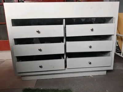 Cómoda de Madera Blanca con Cajones de Vidrio - miniatura 2