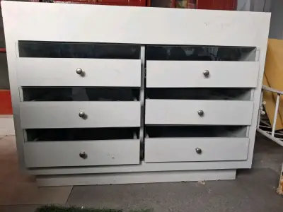 Cómoda de Madera Blanca con Cajones de Vidrio - miniatura 3
