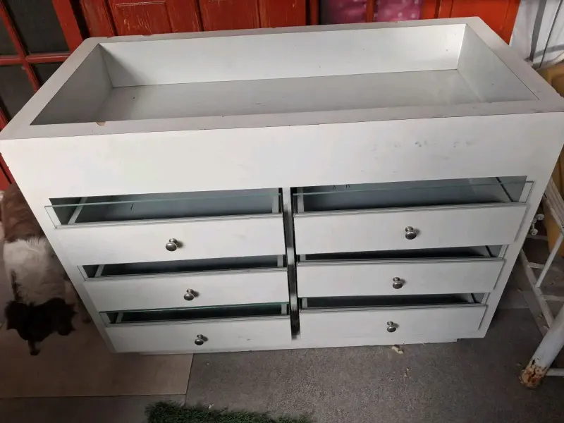 Cómoda de Madera Blanca con Cajones de Vidrio - 6