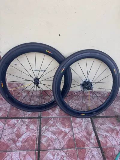 Ruedas de carbono Mavic  Cosmic ultimátum - miniatura 2