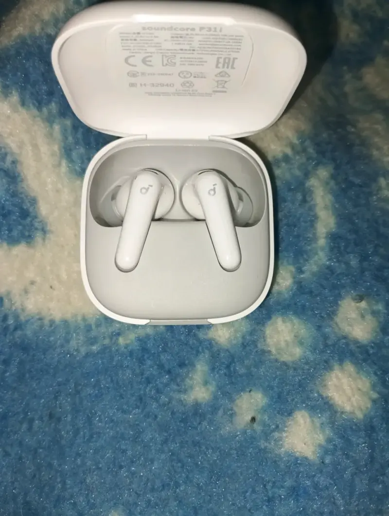 Audífonos Inalámbricos Soundcore P3i con Cancelación de Ruido - 3