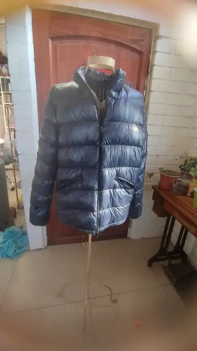 Abrigo de invierno azul para mujer - miniatura 1