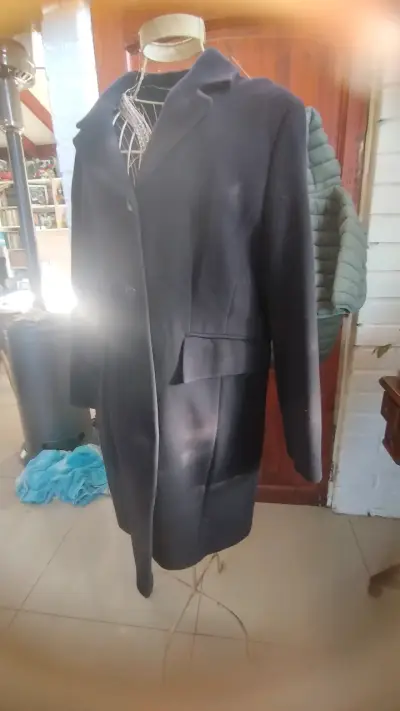 Abrigo de invierno azul para mujer - miniatura 3
