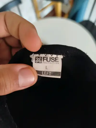 Rodilleras de protección Fuse negras talla L - miniatura 2