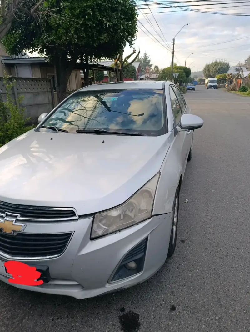 Chevrolet Cruze 2013 en buen estado - 3