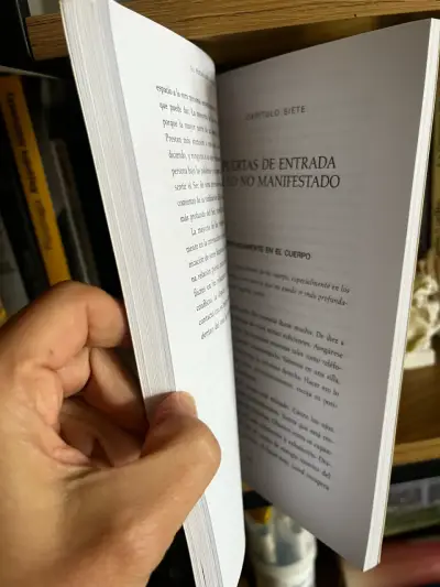 Libro El Poder del Ahora de Eckhart Tolle - miniatura 2