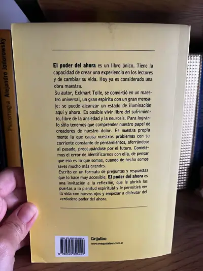 Libro El Poder del Ahora de Eckhart Tolle - miniatura 4
