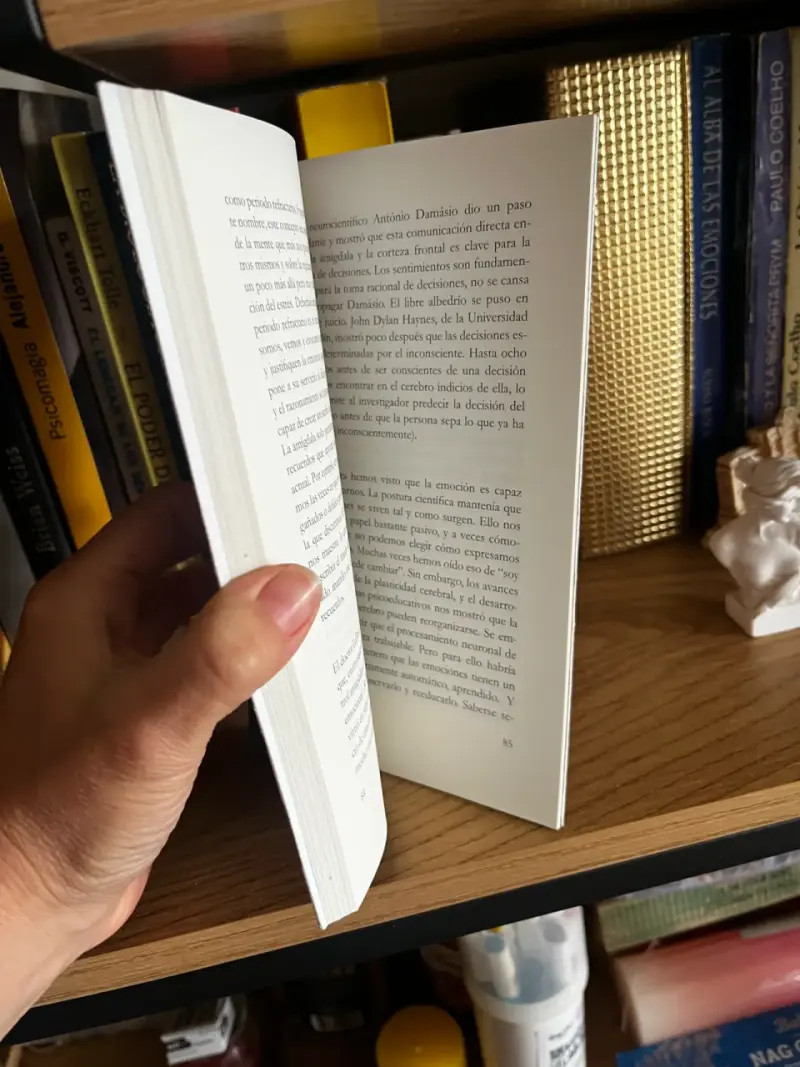 Libro 'El Espejo del Cerebro' - 3