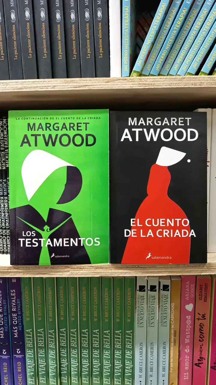 Pack de libros 'El cuento de la criada'