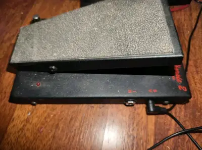 Pedal Wah Morley Bad Horsie 2 para guitarra - miniatura 3