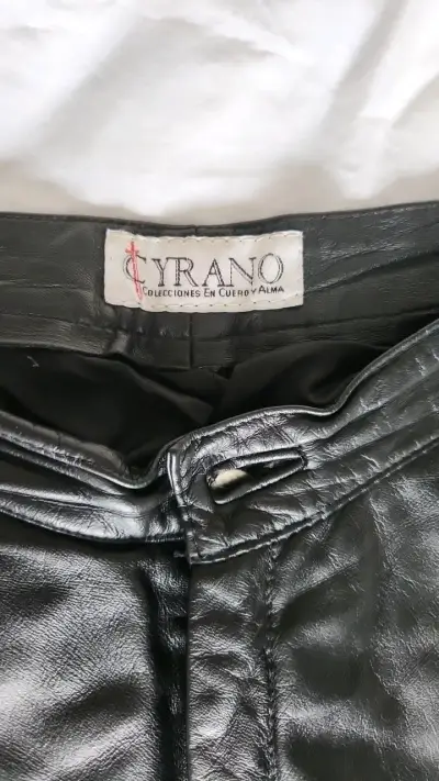 Pantalones de cuero negro Tyrano para mujer - miniatura 2