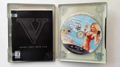 Juego PS3 GTA V Edición Especial Steelcase + mapa - miniatura 5