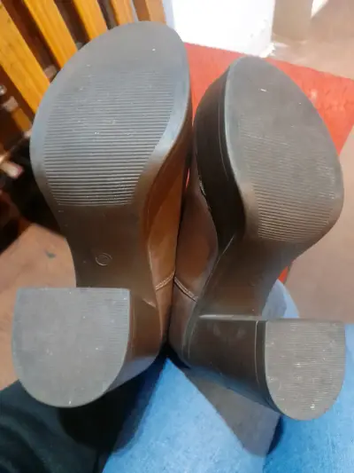 Botines de tacón alto marrones para mujer - miniatura 1