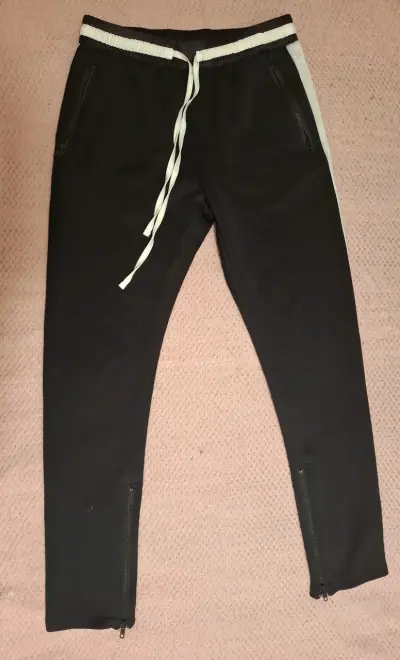 Pantalon deportivo negro Forever 21 - miniatura 1