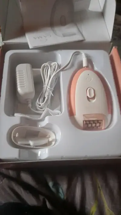 Depiladora eléctrica GAMA SkinPro con accesorios - miniatura 1