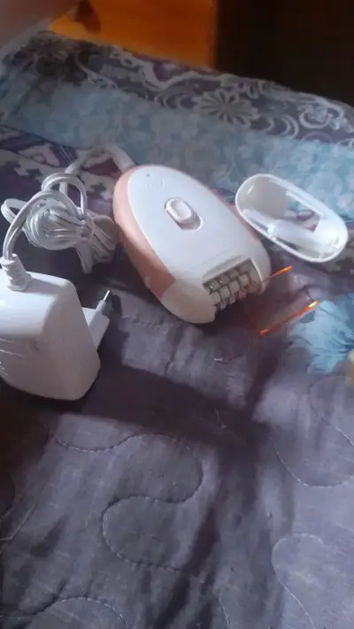 Depiladora eléctrica GAMA SkinPro con accesorios - miniatura 4