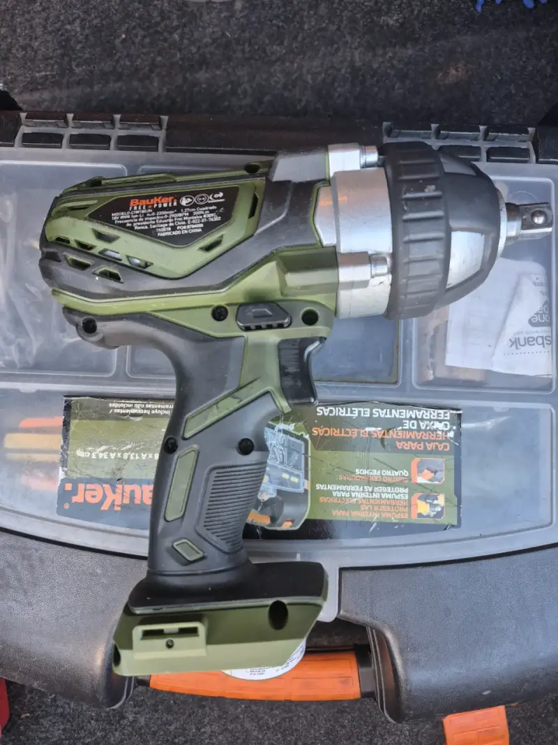 Llave de impacto bauker - 3