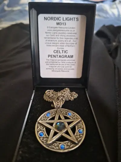 Colgante Pentagrama Celta Nordic Lights - miniatura 1