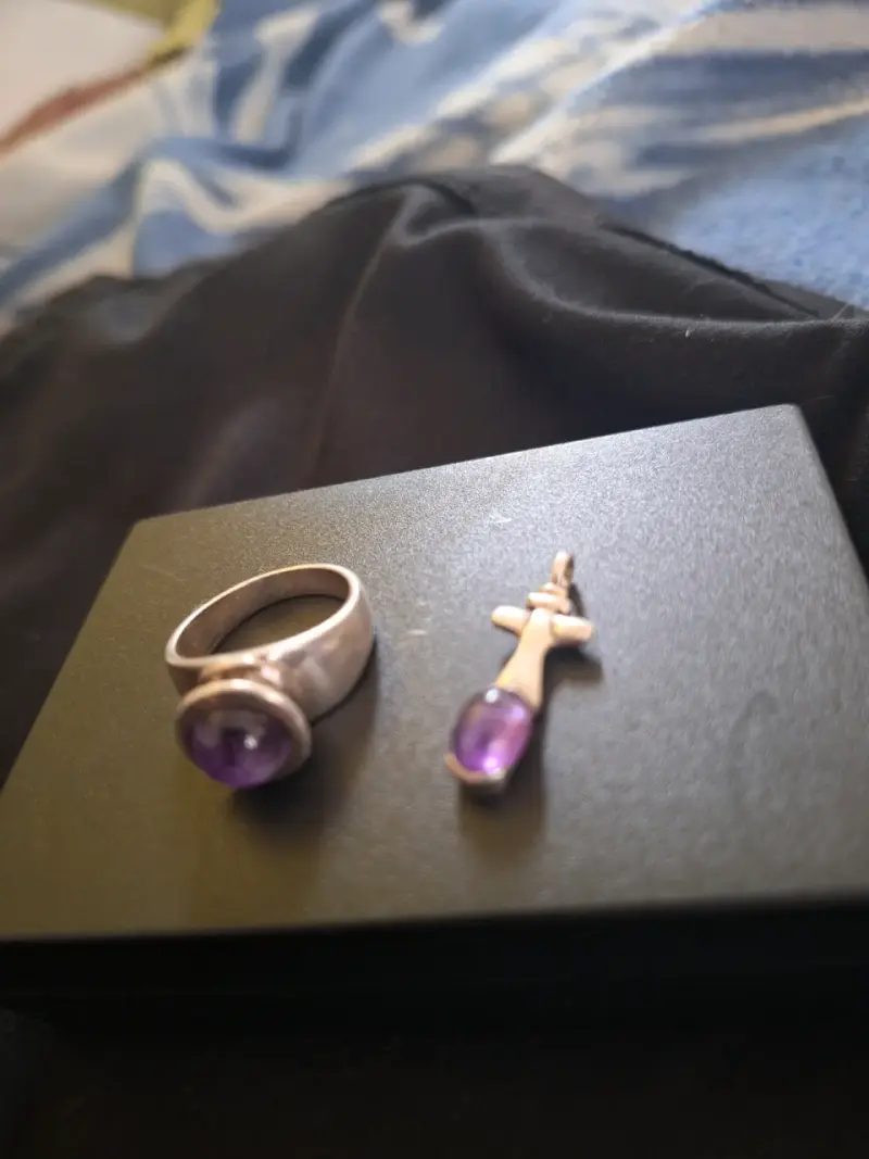 Conjunto anillo y colgante de plata con amatista - 3