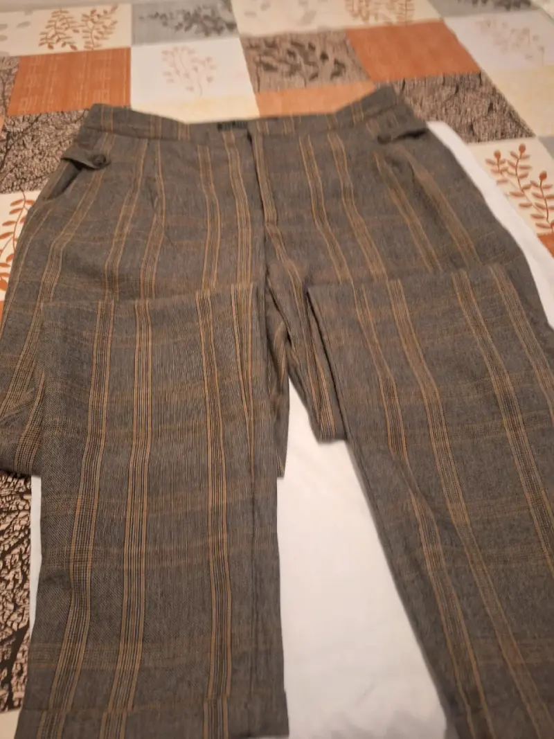 Pantalones de lana a cuadros Zara para hombre - 4
