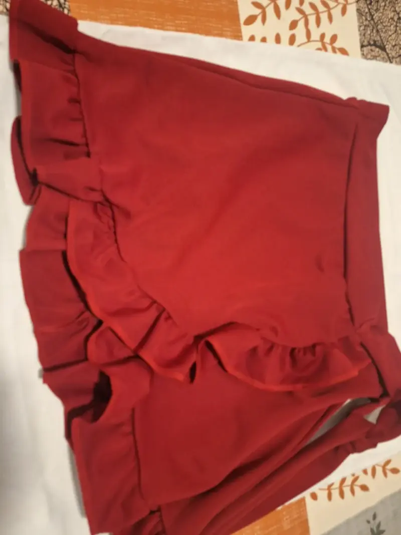Falda roja con volantes para mujer - 3