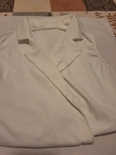 Body blanco sin mangas para mujer - miniatura 3