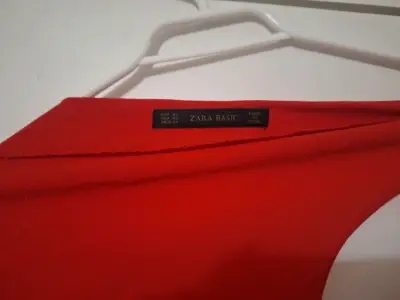 Enterito rojo Zara Basic para mujer - miniatura 4