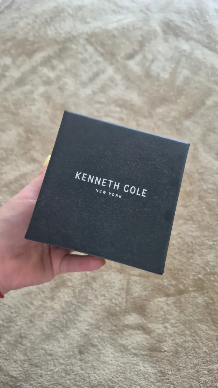 Reloj Kenneth Cole con correa de malla metálica - 2