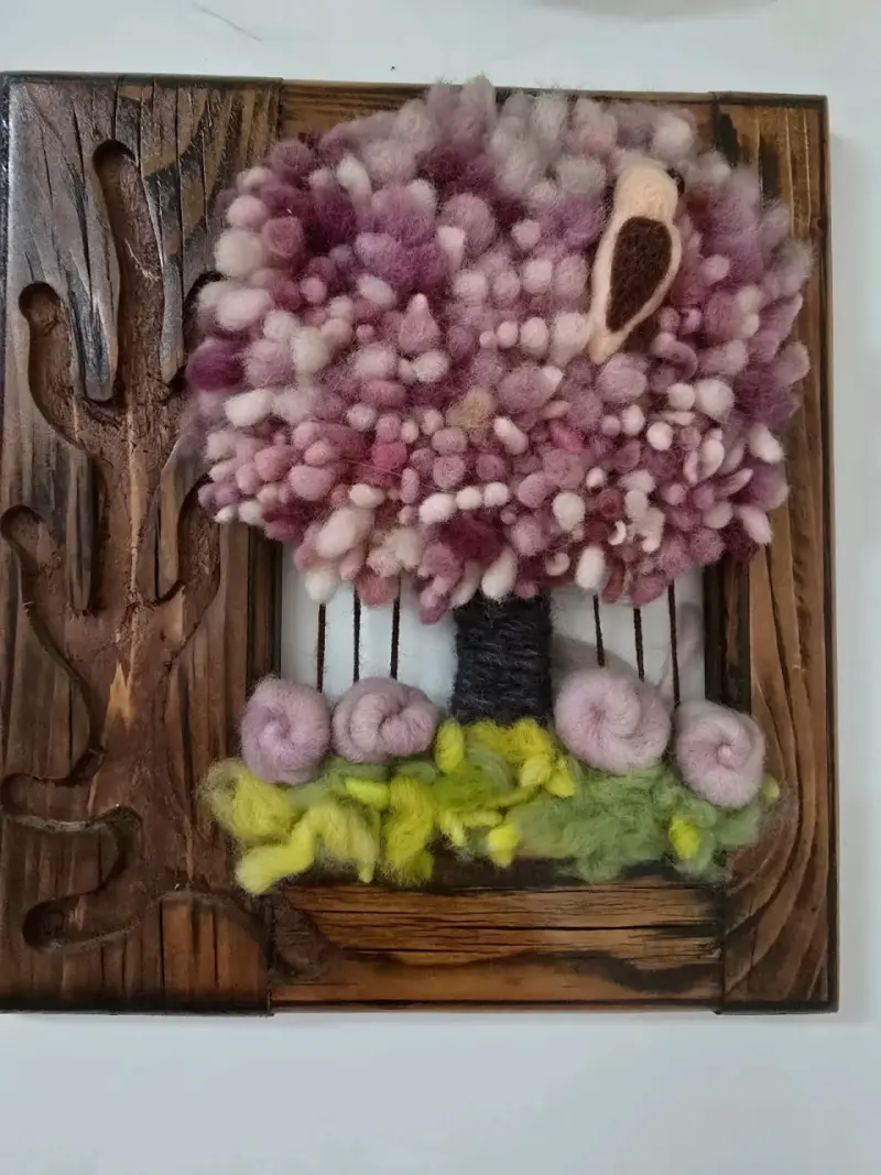 Cuadro Decorativo de Lana en Relieve