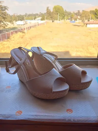 Sandalias Plataforma Beige Vizzano Elegantes - miniatura 2
