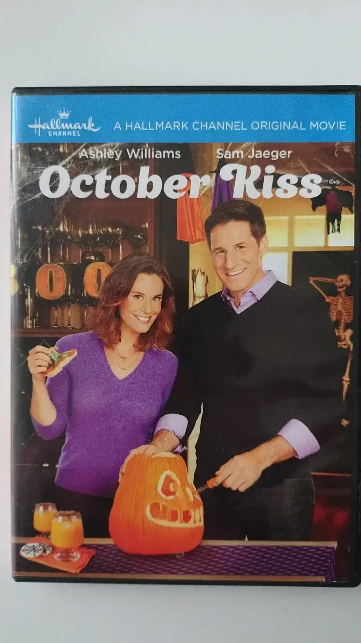 Película en DVD October Kiss Hallmark - 1