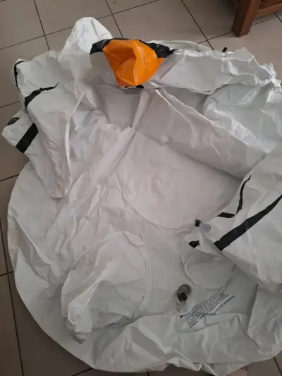 Flotador gigante de cisne con panel solar - miniatura 6