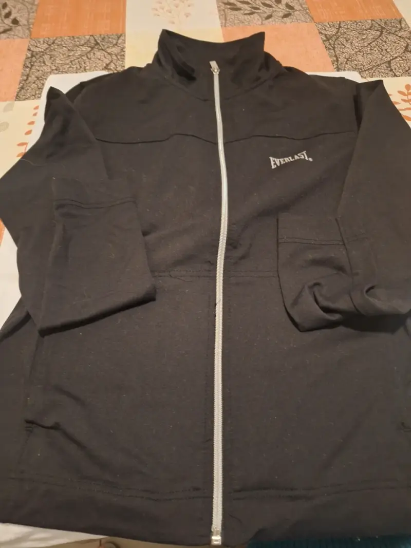 Chaqueta deportiva negra Everlast con cierre - 2