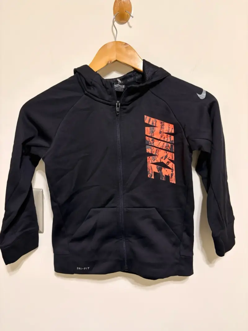 Polerón con capucha Nike Dri-Fit para niños