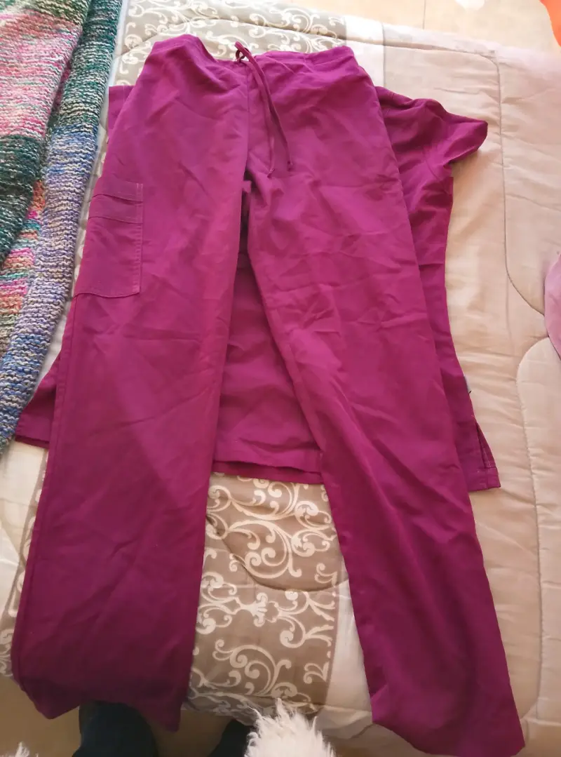 Conjunto de uniforme médico burdeos - 2
