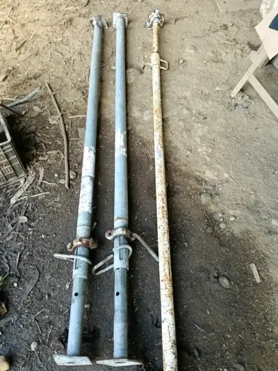 3 Soportes de construcción ajustables usados - miniatura 3