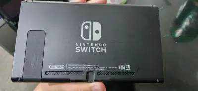 Consola Nintendo Switch - miniatura 3