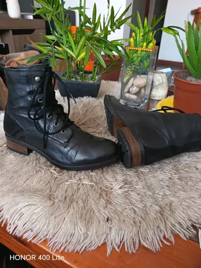 Botines de cuero negro con cordones - miniatura 4