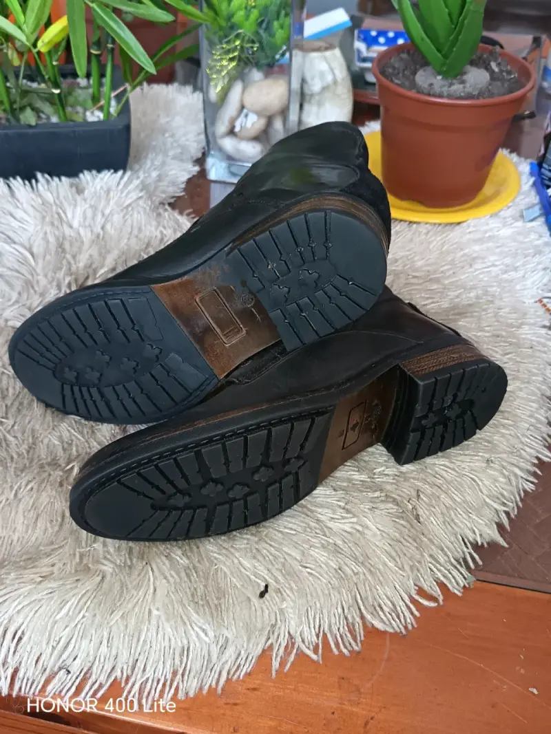 Botines de cuero negro con cordones - 5