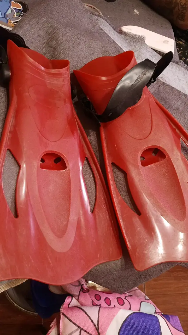 Aletas de natación rojas Bestway - 2