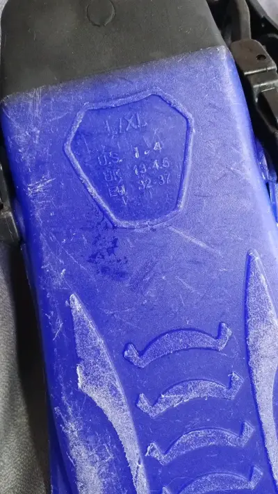 Aletas de buceo azules talla XL - miniatura 2