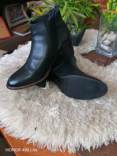 Botines de cuero negro para mujer - miniatura 2