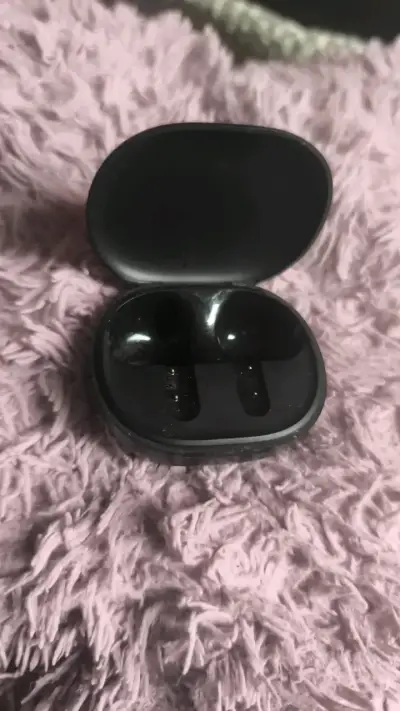 Audífonos Inalámbricos Redmi Negros - miniatura 1