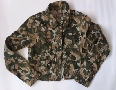Chaqueta de mezclilla camuflada para mujer - miniatura 1